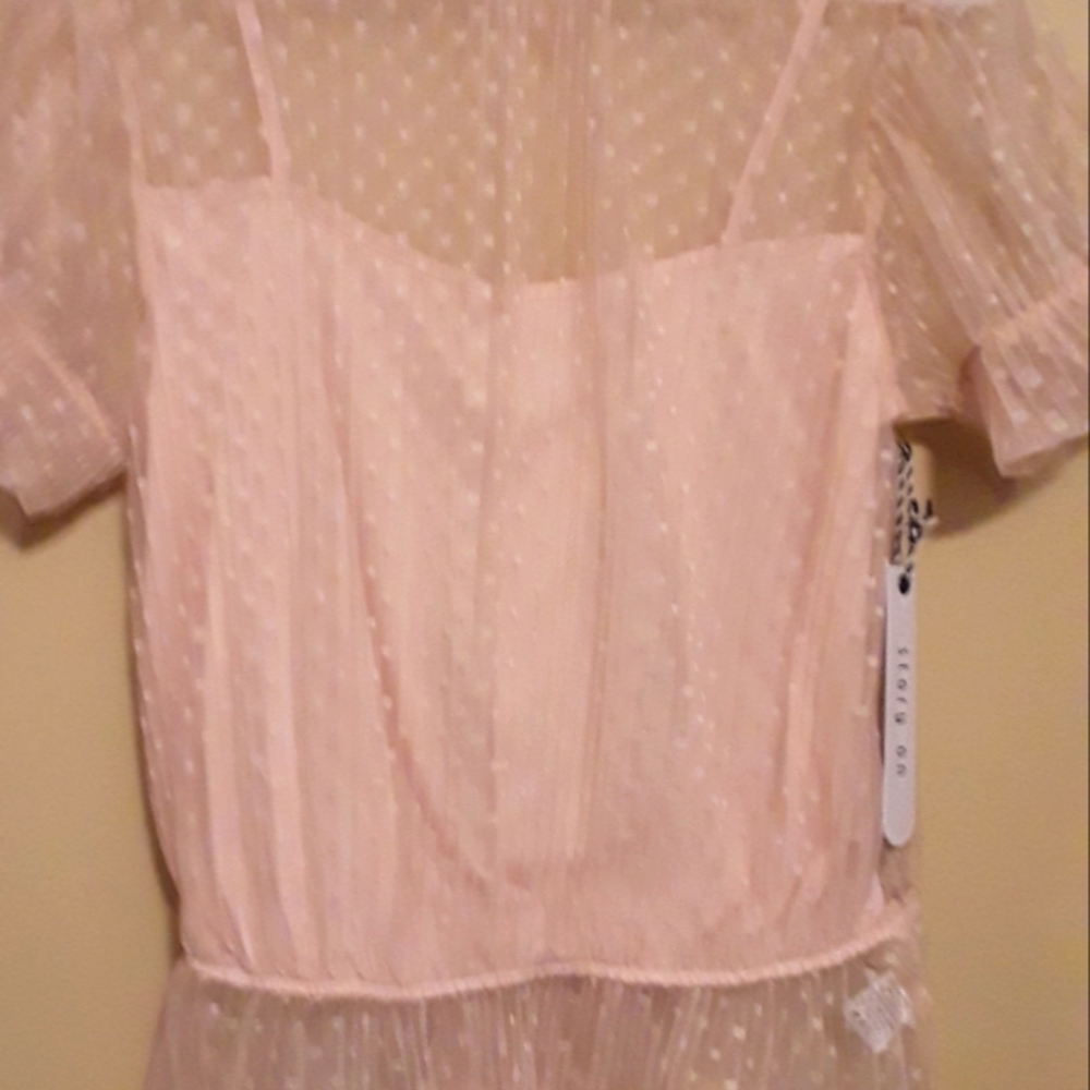 Large Lace Top, Cream Pink, New With Tag